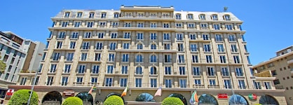 Cape Royale Residences