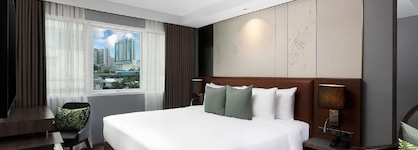 Novotel Living Bangkok Sukhumvit Legacy