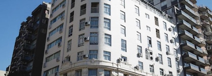 Ker Urquiza Hotel
