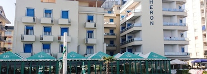 Hotel Heron
