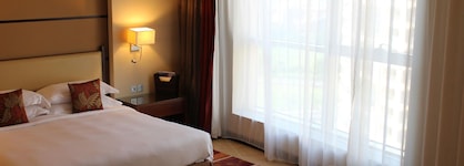 Khalidiya Palace Rayhaan By Rotana