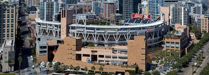 Hilton San Diego Bayfront