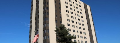 Inlet Tower Hotel And Suites