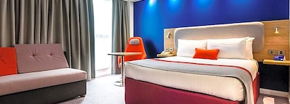 Holiday Inn Express Portsmouth - Gunwharf Quays By Ihg