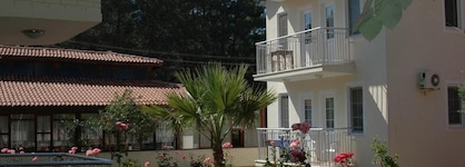 Tolay Hotel