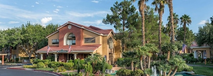 Westgate Flamingo Bay Resort