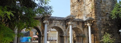 Adalya Port Hotel