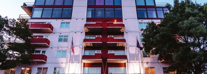 River's Edge Hotel