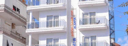 Cleopatra Golden Beach Hotel