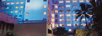Hotel Savera