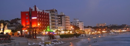 Sunday Beach Hotel