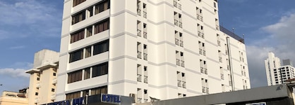 Hotel Costa Inn