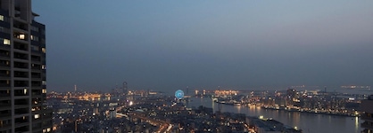 Art Hotel Osaka Bay Tower