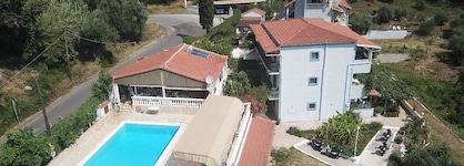 Andromaches Holiday Apartments