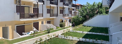 Ioli Village
