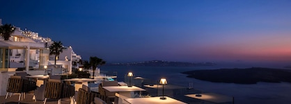 Sun Rocks Luxury Suites