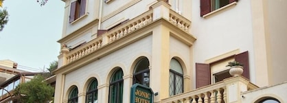 Jonic Hotel Mazzaro'