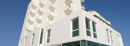 Alexander Museum Palace Hotel