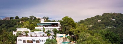 Gaia Hotel And Reserve - Adults Only