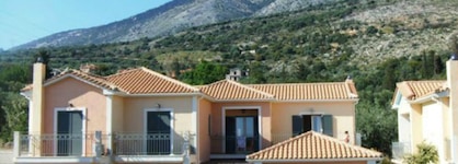 Liocharis Apartments