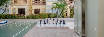 Eagle Aruba Resort