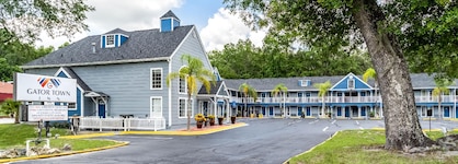 Gator Town Inn