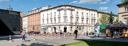 Station Aparthotel