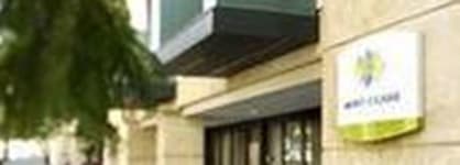 Mont Clare Boutique Apartments