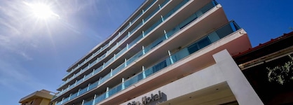 Manousos City Hotel
