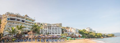 Blue Chairs Beachfront Resort Puerto Vallarta Mexico - Adults Only