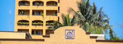 Costa De Oro Beach Hotel
