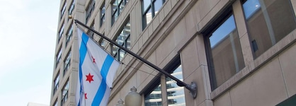 Hampton Inn & Suites Chicago-Downtown