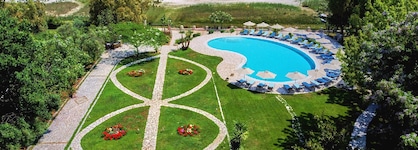 Chrismos Luxury Suites & Studios