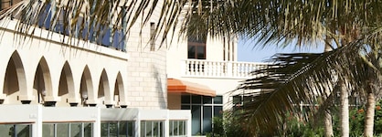 Al Bustan Palace, A Ritz-Carlton Hotel