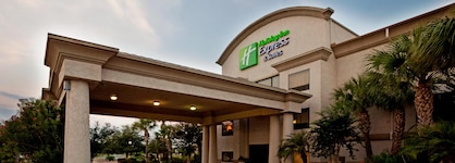 Holiday Inn Express Hotel & Suites Mission-Mcallen Area