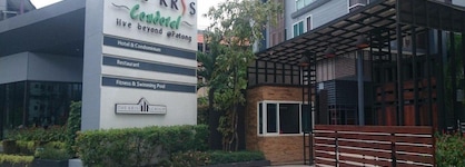 The Kris Residence