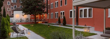 Carnival Palace Hotel
