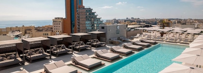 Empire Studio Apartments