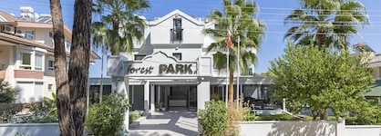 Forest Park Hotel