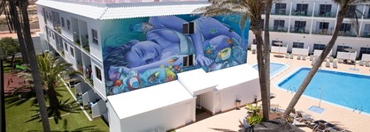 Hotel& Apartamentos Surfing Colors