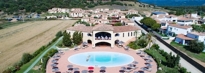 Cala Luas Resort