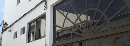 Hostal Residencia Cardona