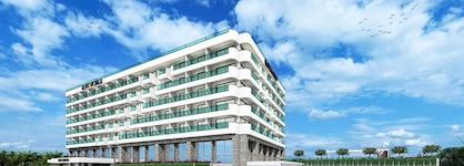 Marina Hotel & Suites Kusadasi