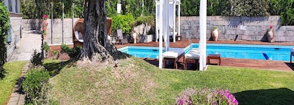 Albaruja Hotel