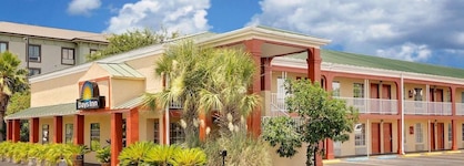 Days Inn By Wyndham Fort Walton Beach