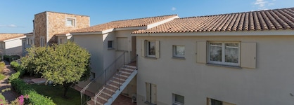 Ea Bianca Residence