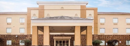 La Quinta Inn & Suites By Wyndham Pontoon Beach