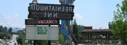 The Mountaineer Inn