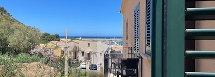 Cerri Hotel