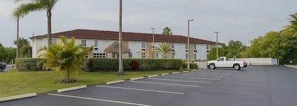Baymont By Wyndham Florida City